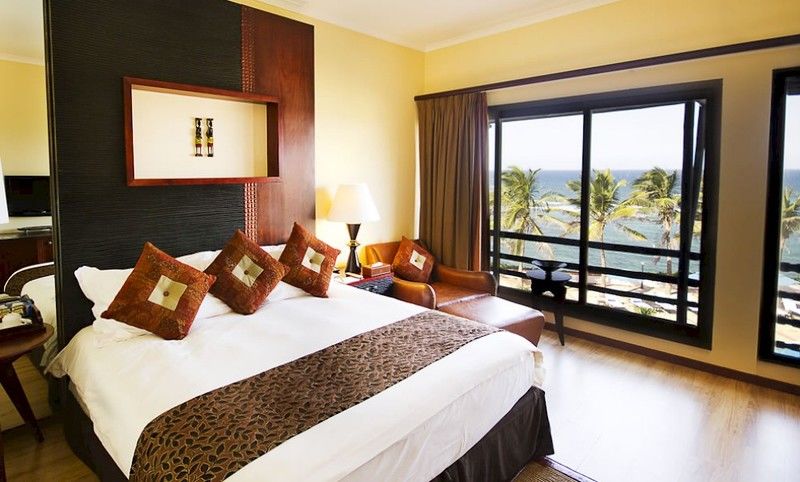 Sea Cliff Hotel Дар-эс-Саламе Экстерьер фото